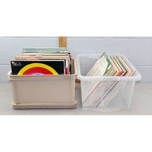 651 - Large qty of assorted vinyl records, mainly LP records