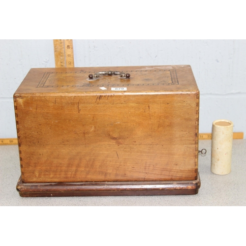 879 - Antique Frister & Rossman sewing machine in wooden case