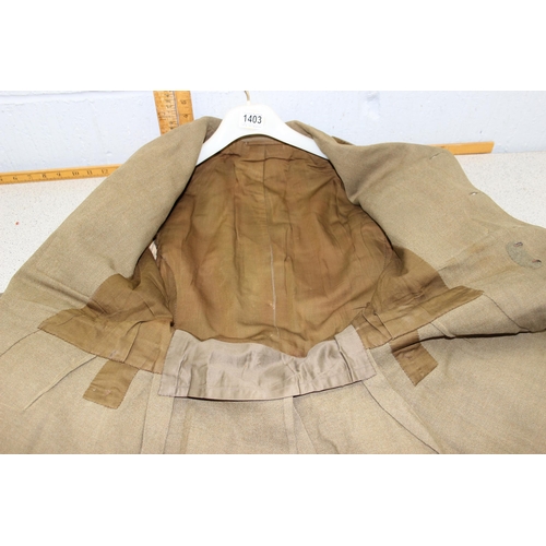 1403 - Interwar/WWII Royal Buckinghamshire Hussars Yeomanry Captain's tunic complete with collar dogs