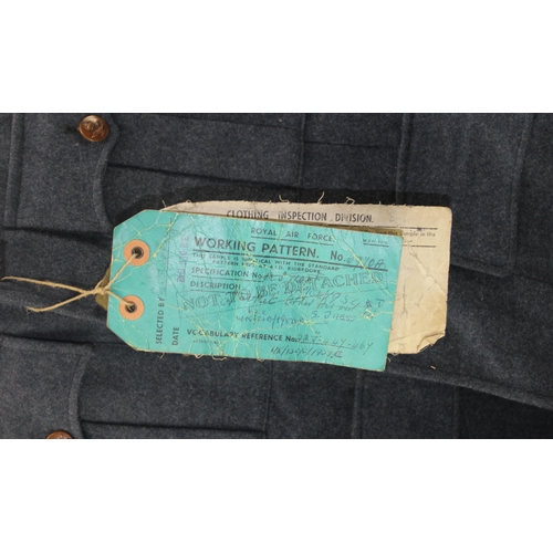 1410 - Rare 1942 dated RAF other ranks sealed pattern tunic including original seal and tags - caution: fra... 