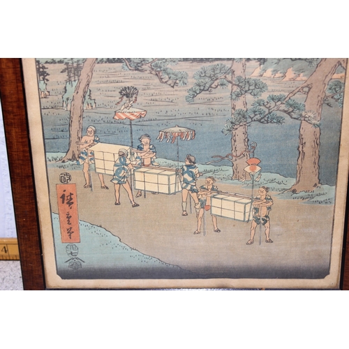 417 - After Hiroshige a pair of Japanese woodblocks, porters on a path and beneath Mount Fuji (2)