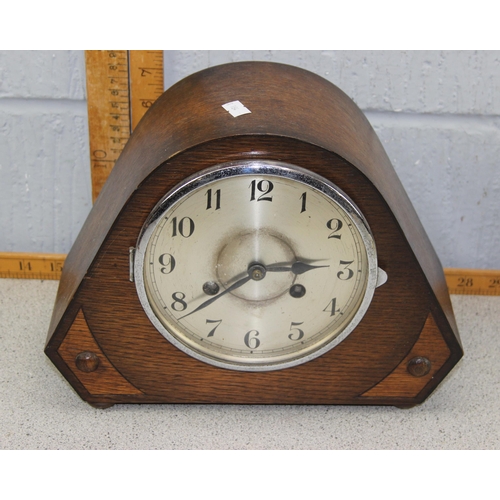 1305 - 3 assorted vintage mantel clocks and a brass cased wall barometer (4)