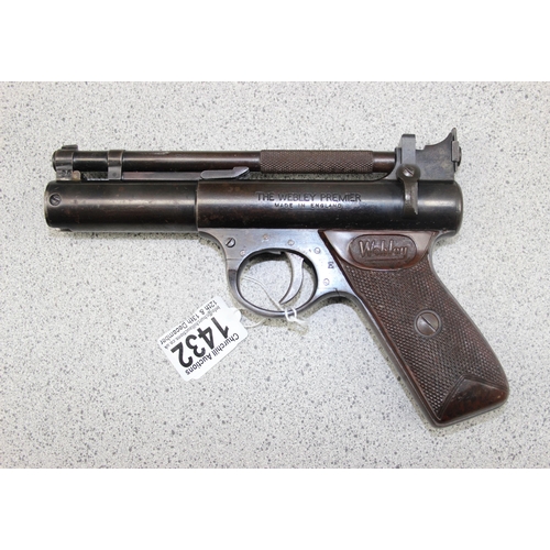 1432 - Webley Premier .22 air pistol, series E, batch number 145, in later slip case