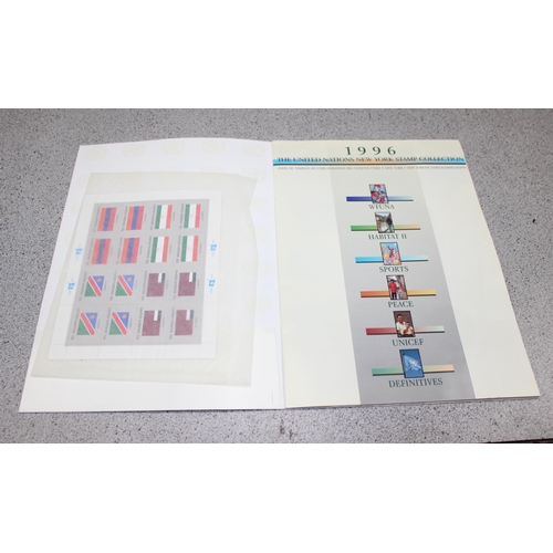 572 - A qty of assorted mixed world stamps, 3 albums and loose