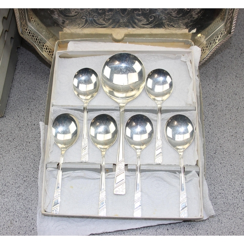 1015 - A large silver plated tray and a variety of boxed silver plated cutlery