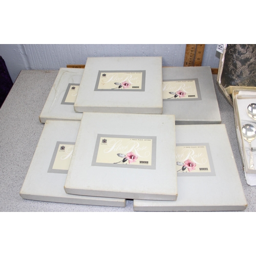 1015 - A large silver plated tray and a variety of boxed silver plated cutlery