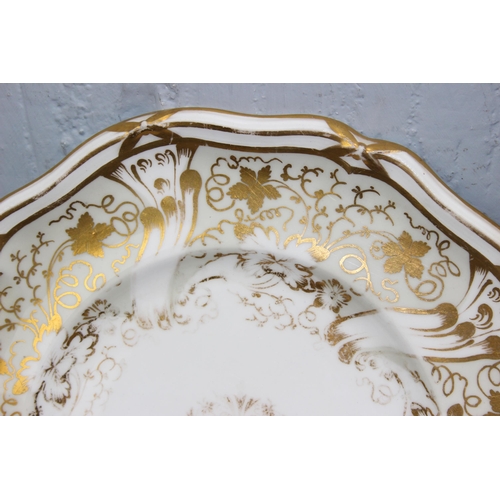 1620 - A set of 15 antique Davenport china dessert plates with gilt decoration c.1840