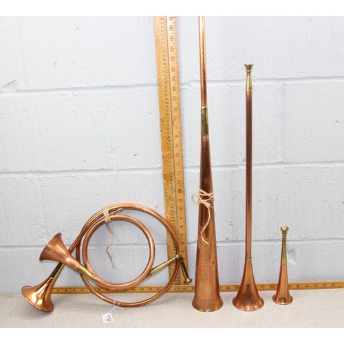 1758 - 5 assorted vintage copper and brass hunting horns