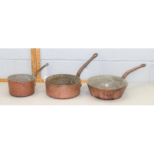 1762 - 3 vintage copper saucepans