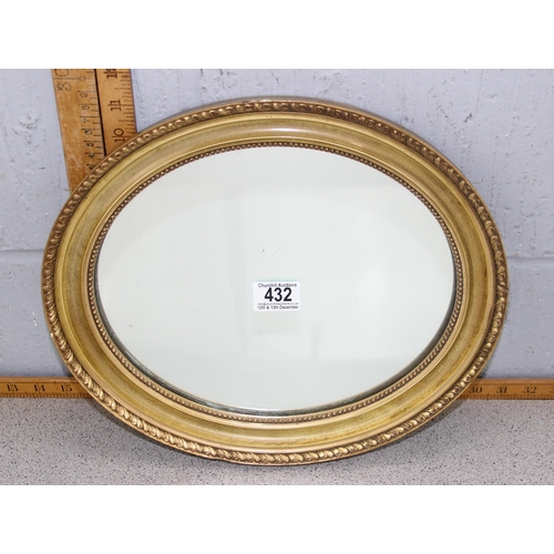 432 - Small gilt framed oval mirror