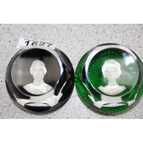 1627 - 4 John Pinchers for Baccarat royal commemorative paperweights