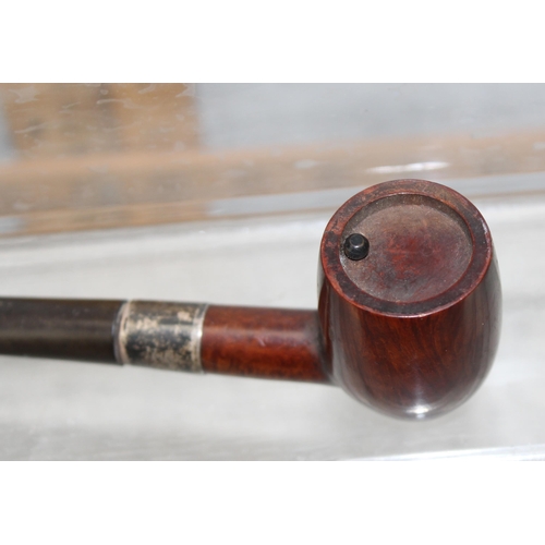 1637 - Qty of assorted smoking pipes to inc an unusual upside down 