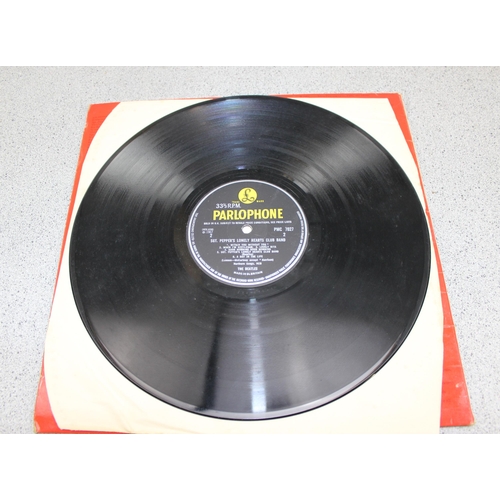 678 - Qty of LP's to include Beatles & Elvis