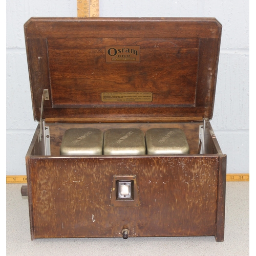 810 - Wooden cased 