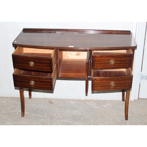 113 - A small vintage mahogany sideboard with 4 drawers and a cupboard