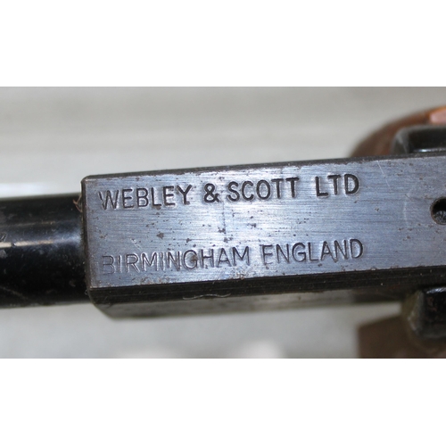 1451 - A Webley & Scott Vulcan .22 air rifle