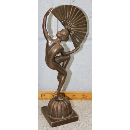 1643 - An Art Deco style bronze figure of a nude female with large fan