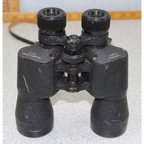 723 - 2 pairs of binoculars to inc a pair of Carl Zeiss binoculars (2)