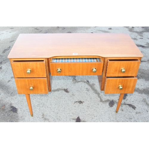 152 - A retro ladies 5 draw desk