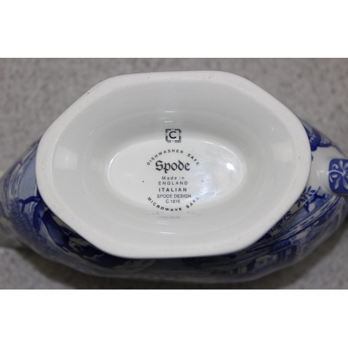 1830 - Qty of blue & white china to include Copeland Spode