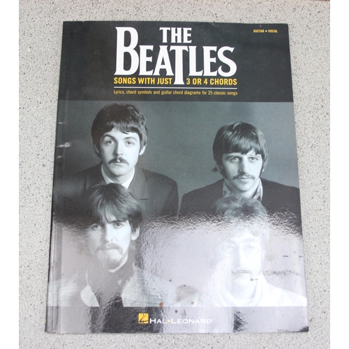 684 - Qty of Beatles LP's, books & calendar