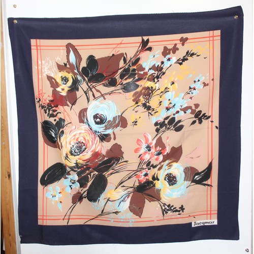 229P - Vintage Jacqmar silk neck scarf decorated with abstract flowers