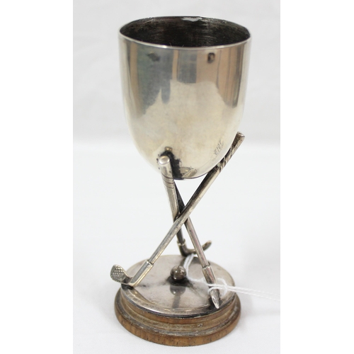 1013 - A small early 20th century French silver golf trophy named for John Davey, approx 11cm tall, approx ... 