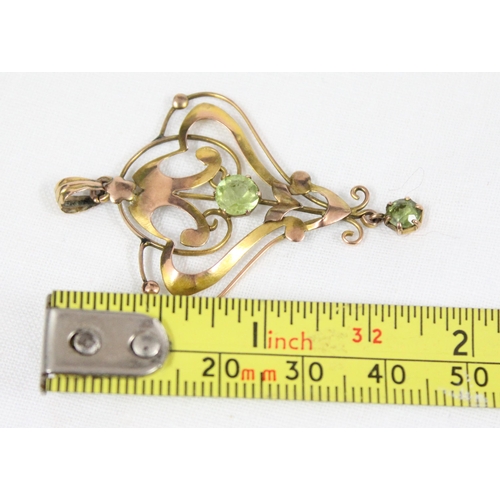 1120 - A 9ct gold Edwardian Art Nouveau designed pendant set with Peridot, approx 2.02g gross