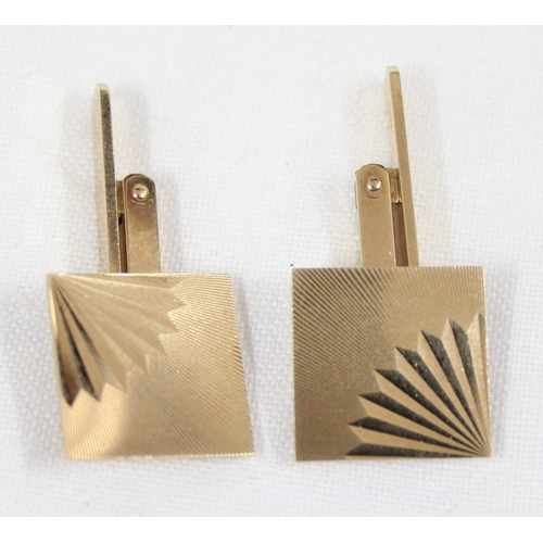 1123 - A pair of retro 9ct gold cufflinks, Birmingham 1973, approx 6.11g gross