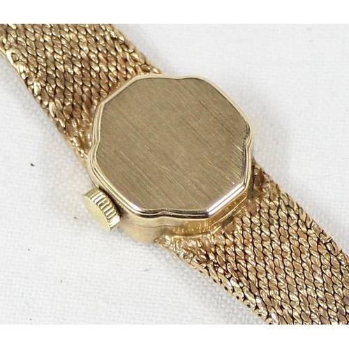 1324 - 9ct gold ladies Rotary watch with 9ct gold mesh strap, approx 28.32g gross, indistinctly marked but ... 