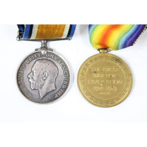 1434 - Pair of WW1 medals to M2-194346 Private A.J. Lawrence ASC