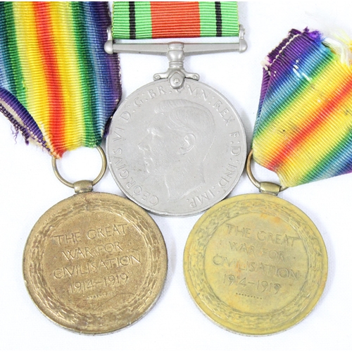 1442 - 2 WW1 victory medals to 7367 Pte W.E Marriott Bedfordshire Regiment & G-67873 Pte E.G. Brooks The Qu... 