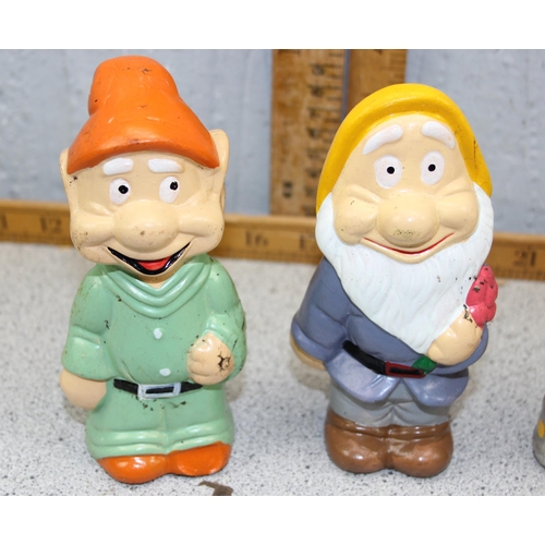 1570 - Painted plaster models of 6 (of the 7) Disney Dwarfs