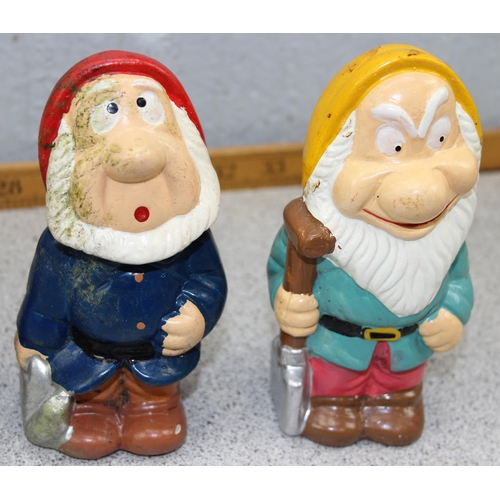 1570 - Painted plaster models of 6 (of the 7) Disney Dwarfs