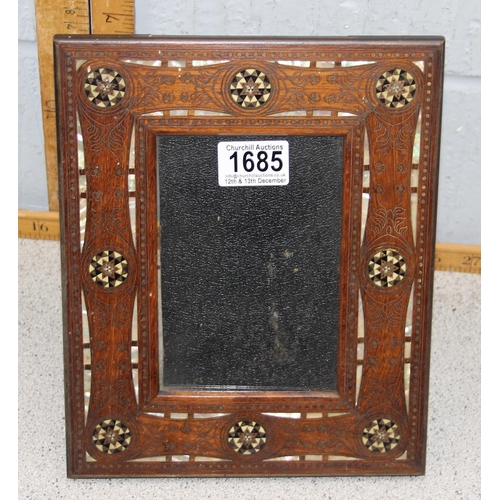 1685 - Antique oak photo frame with detailed inlay of mother of pearl, brass & stone.