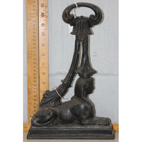 1832 - Vintage cast iron Sphynx door stop with 'ALDWIN' stamped to the back