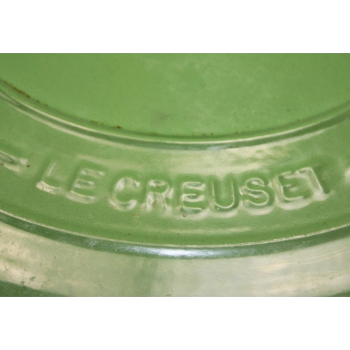 1833 - Green 28cm Le Creuset cast iron stew pot with lid