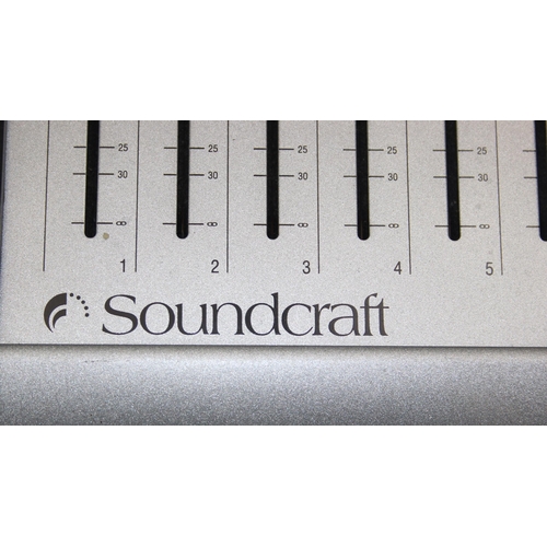 819 - Soundcraft Spirit E8 audio mixer