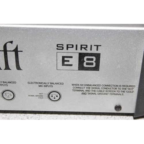 819 - Soundcraft Spirit E8 audio mixer