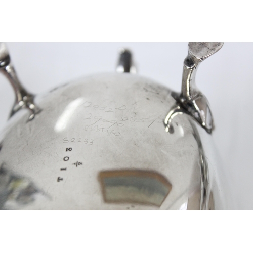 1068 - Heavy silver sauce or gravy boat, Sheffield 1945 by James Dixon & Sons, approx 236.99g gross