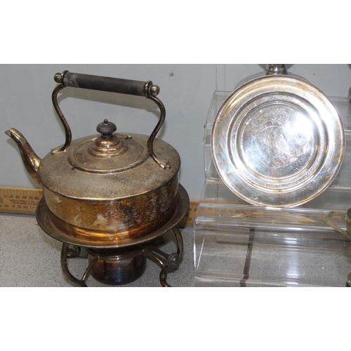 1086 - Large qty of antique and later silver plated items to inc a spirit kettle by Hukin & Heath, large si... 