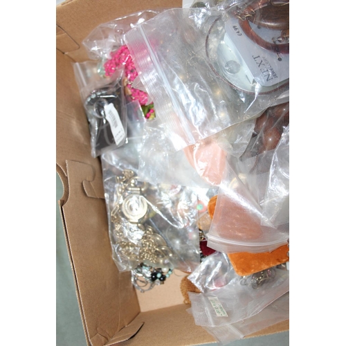 1196 - Box of assorted costume jewellery, approx 4kg gross