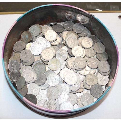 1248 - Large qty of assorted British coins, mainly old 5p and 10p coins, approx 3kg gross