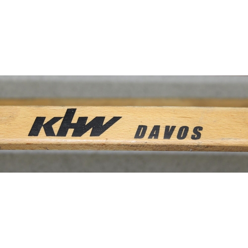 1560 - KHW Davos wooden sled