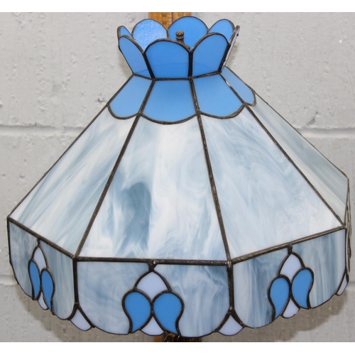 273 - Tiffany style table lamp with leaded glass shade