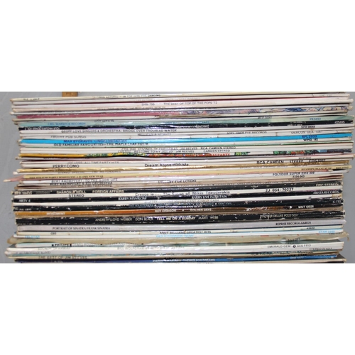 689 - Qty of assorted vinyl records, mainly LPs