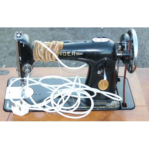 901 - Singer sewing machine table and accessories etc