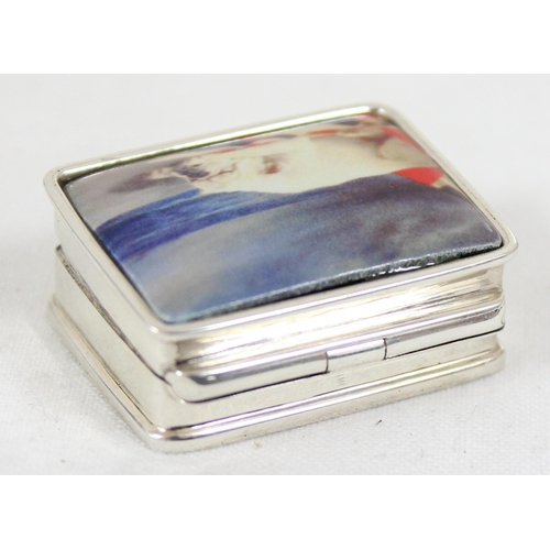 1093 - A 20th century silver pill box with inset enamel lid depicting a sleeping British bulldog, marked St... 