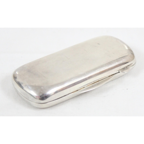 1096 - A small Italian 800 silver pill box, approx 30.19g gross, approx 70mm wide