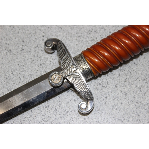 1465 - WW2 German Army Officers Dagger by Puma of Solingen, example with amber coloured Bakelite grip, pomm... 